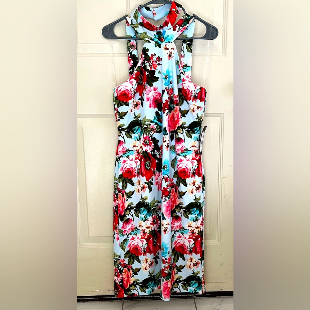 Bebe new with tags size 12 floral halter dress